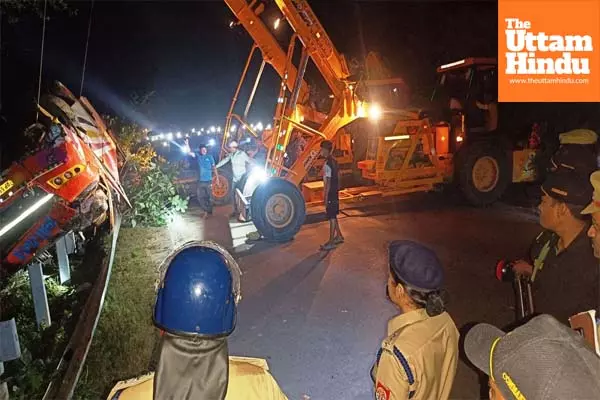 3 killed as bus falls into drain while trying to save cyclist in UPs Siddharthnagar