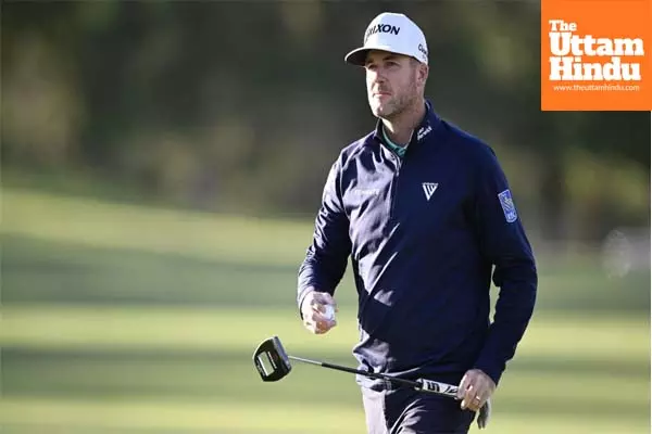 Canadian Pendrith leads at weather-hit Shriners Open