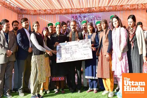 Empowering women: CM Sukhu releases Rs 1,500 Grant to 509 beneficiaries in Dodra-Kwar