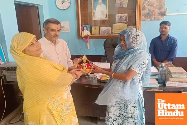 Devotee brings Laddu Gopal to school in Palwal, vows to pay fees and pick him up