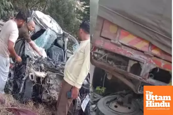 Car collides with truck, claims five lives on Greater Noida Expressway