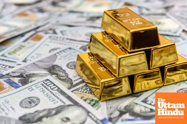 Gold Prices Slide 6% Amid Stronger Dollar and US Inflation Concerns