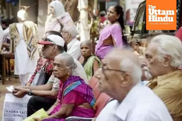 Govt Responds: Is Retirement Age for Central Employees Really Rising to 62?