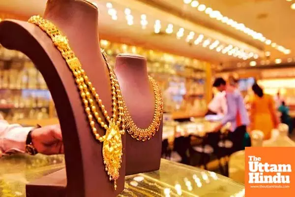 Golds Dazzling Decline: Gold prices likely to further come down