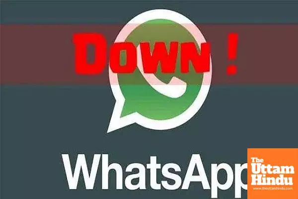 WhatsApp Global Outage: Users Struggle to Send Messages as App Goes Down!