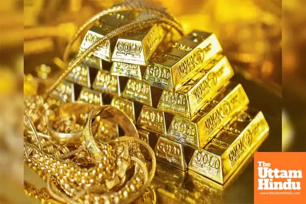 Gold Prices Surge Worldwide, But Drop in India by Rs 375