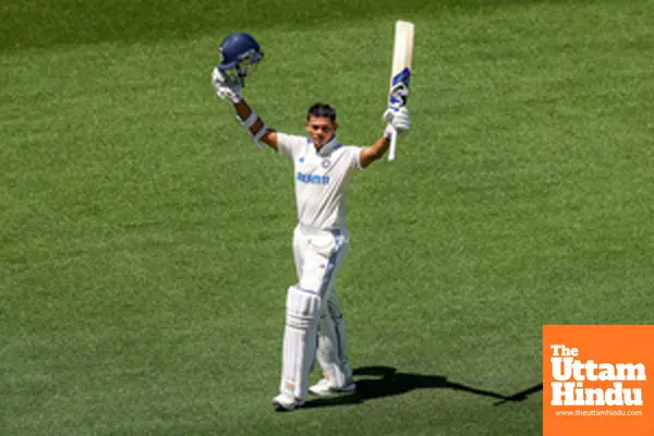 Cook lauds Yashasvi as a class player, backs his confidence in sledging Starc in Perth Test