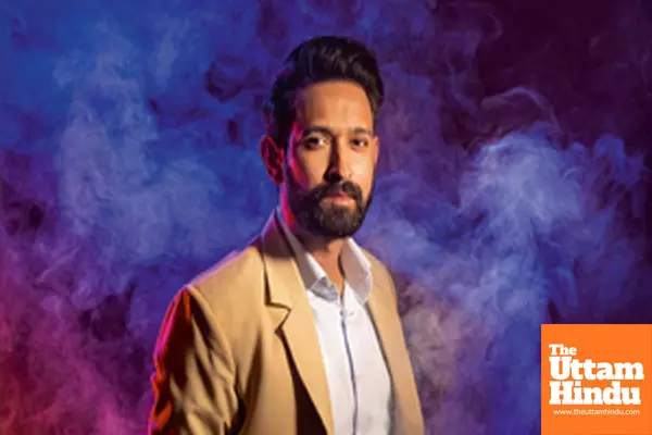 Quitting at the peak of career: Is Vikrant Massey following Vinod Khanna’s footsteps