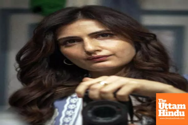 Here’s how Fatima Sana Shaikh gives her ‘social media attendance’