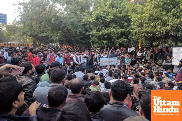 Massive protest in Karnataka against atrocities on Hindus in Bangladesh