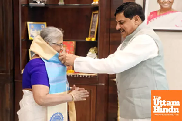 Bhopal: Rajya Sabha MP and Chairperson of The Murty Trust Sudha Murthy meets Madhya Pradesh Chief Minister Mohan Yadav