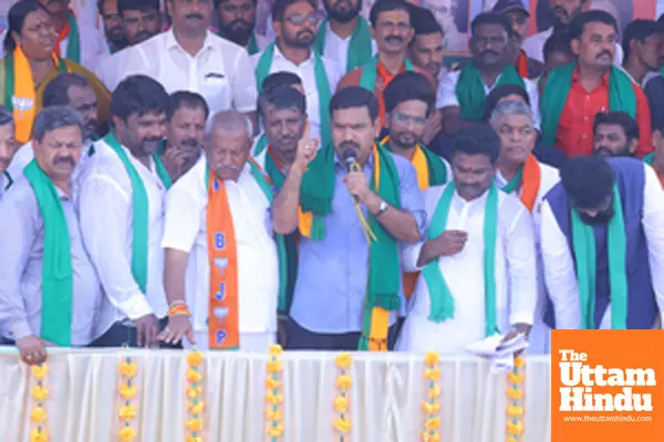 ‘Our land, our right’: K’taka BJPs protest enters second day over Waqf row