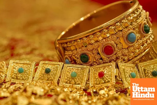 Sudden drop in Gold Prices just before weddings is it time to buy?