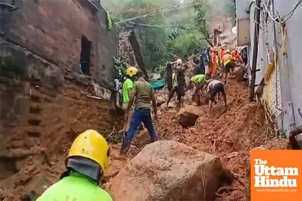 Tiruvannamalai landslide: Expert panel to decide whether devotees can climb Annamalai hills