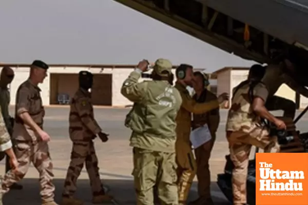 French forces begin withdrawal from Chad