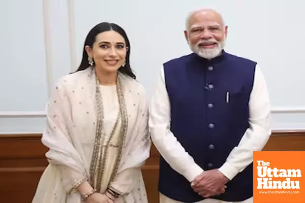 Karisma Kapoor gets PM Modi’s autograph for her children