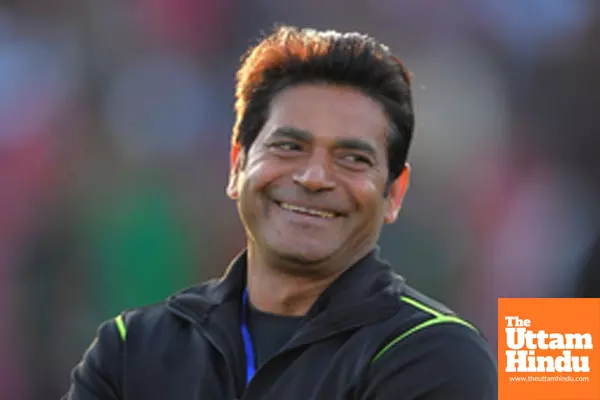 Aqib Javed named Pakistans interim red-ball coach as Gillespie resigns