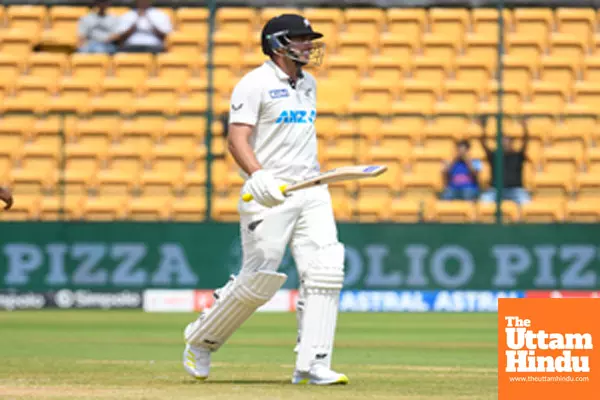 Tim Southee matches Chris Gayles six-hitting record in his farewell Test