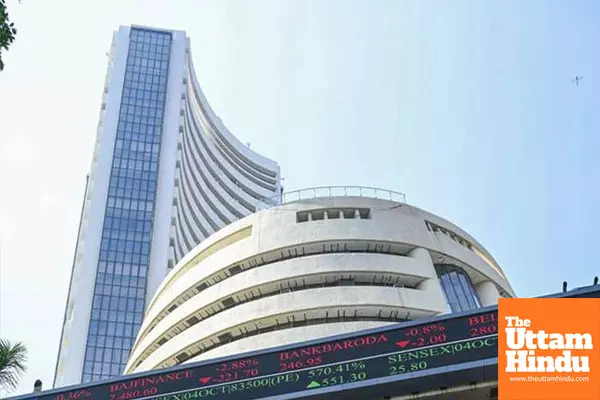 Sensex settles at 81,748 amid mixed global cues