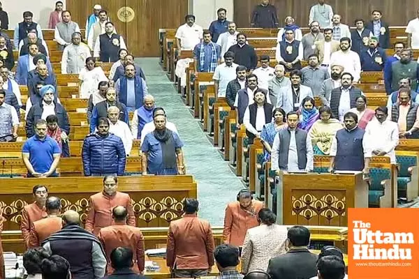 Lok Sabhas Winter Session Concludes in Chaos, Speaker Forced to Adjourn Amidst Commotion