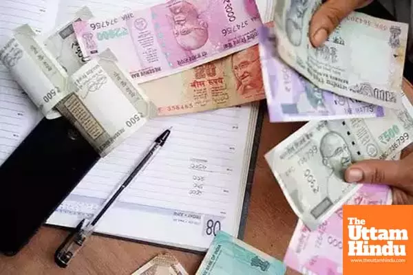 India’s savings rate shoots past global average: SBI report