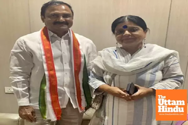 Allu Arjuns father-in-law meets Tgana Congress in-charge Deepa Dasmunsi