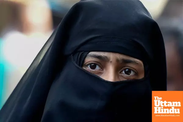 Man Accused of Triple Talaq After Wife Refuses to Sleep with His Boss, Demands ₹15 Lakh