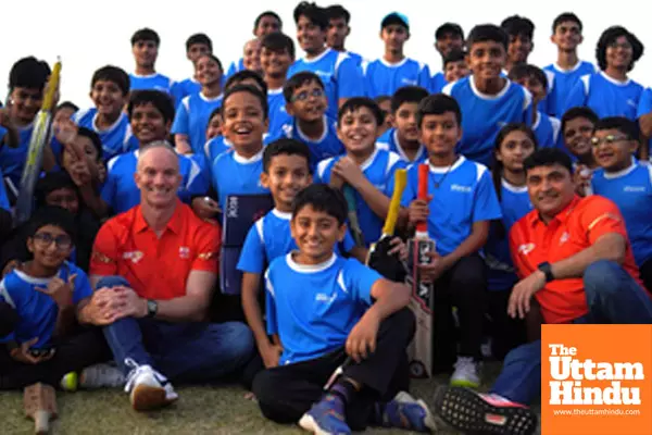 Gujarat Giants coaches Klinger, Tambe visit Adani Sportsline Cricket Academy