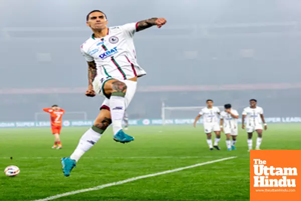 ISL 2024-25: Defender Rodriguez’s brace powers Mohun Bagan past 10-man Punjab FC