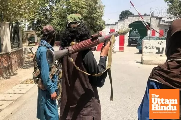 Taliban Attacks Pakistan, Captures Two Border Posts, 19 Soldiers Dead