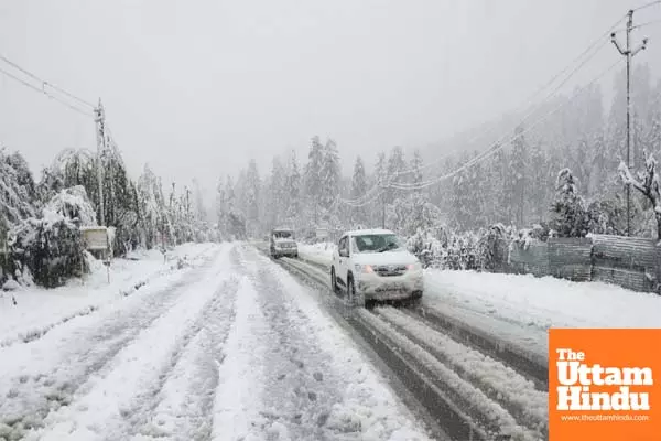 Kashmir likely to get more snow, rain in New Year week