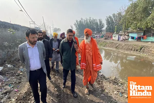 Local bodies minister Dr Ravjot Singh and Rajya Sabha MP Sant Seechewal visit Buddha Dariya site and 225 mld STP; PEDA directed to speed up projects to establish biogas plants for proper disposal of cow dung