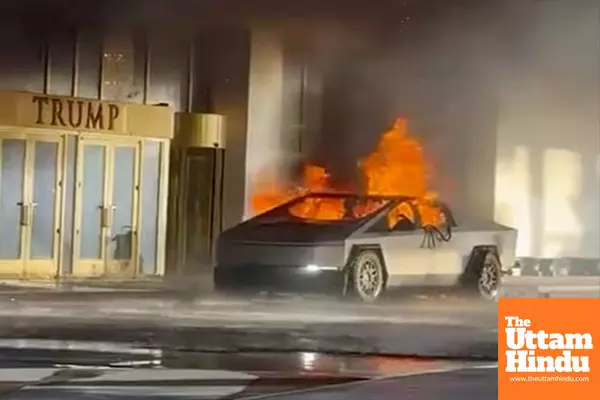 Tesla Cybertruck explodes outside Trump’s Las Vegas Hotel, causing 1 death and 7 injured