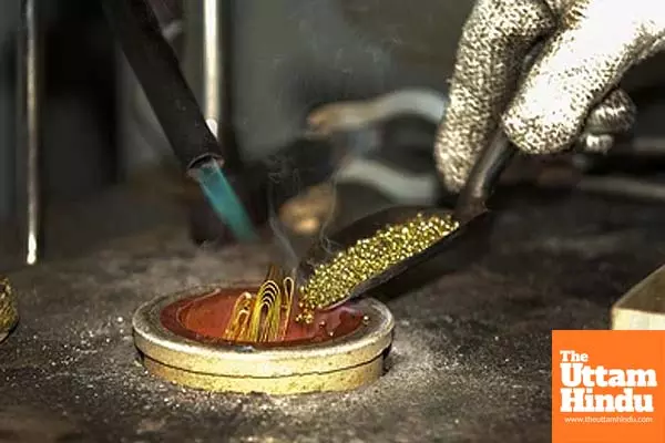 The secret behind the perfect gold Jewelry: inside the refining process