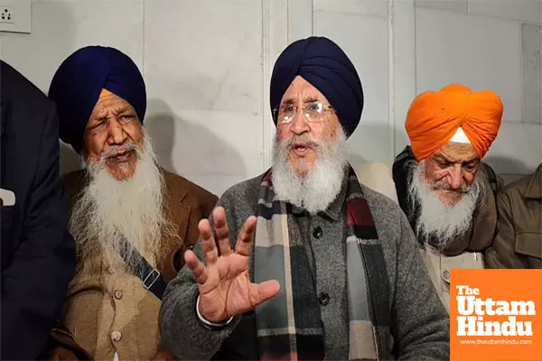 SAD delegation submits representation to Sri Akal Takht Sahib Jathedar to highlight legal hurdles coming in the way of the party to implement the directive to form a seven member committee to hold organizational elections.