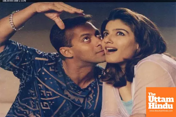 Raveena Tandons throwback picture with Salman Khan from Andaaz Apna Apna is pure nostalgia