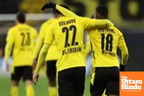 Dortmund facing crucial Leverkusen test as Bundesliga resumes