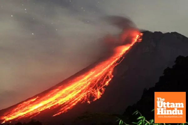 Indonesias Mount Merapi spews hot lava, safety warning issued