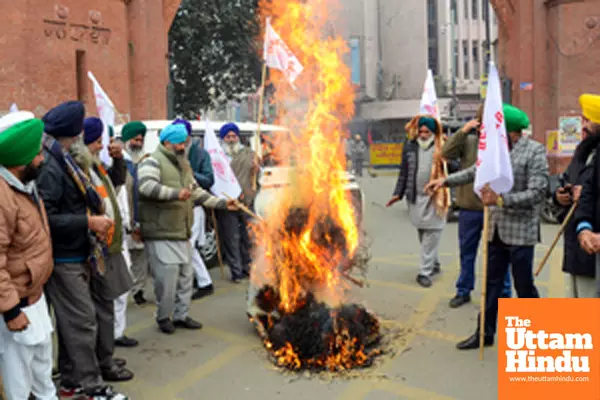 Amritsar: Farmers from the Kisan Mazdoor Sangharsh Committee stage a protest