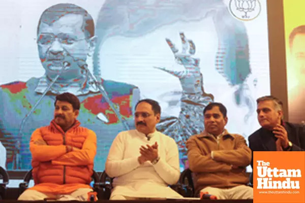 New Delhi: Delhi BJP President Virendra Sachdeva and BJP MP Manoj Tiwari address a press conference