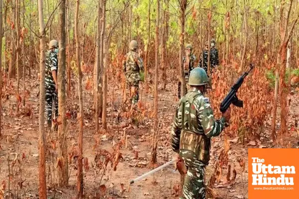 Intense encounter in Chhattisgarhs Bijapur: Three Naxals killed by security forces