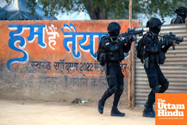 Prayagraj: NSG commandos conduct a mock drill as part of the preparations for the Maha Kumbh 2025