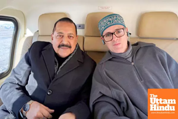 Srinagar: Mos Jitendra Singh along with J&K CM Omar Abdullah during a heli-flight