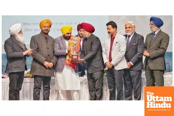 CM Mann Announces Establishment of Centre at GNDU in Memory of Surjit Patar