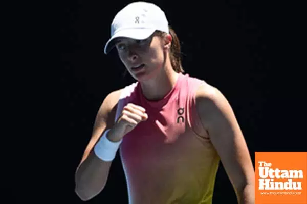 Aus Open: Swiatek sails into Rd-3, sets up Raducanu clash