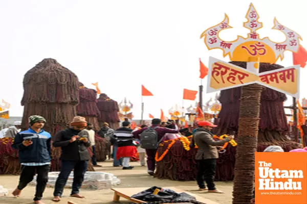 Prayagraj: Shivlingas crafted from approximately seven crore Rudraksha beads on display