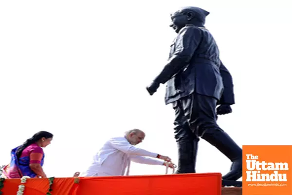 Ahmedabad: Union Home and Cooperation Minister Amit Shah pays tribute to Netaji Subhas Chandra Bose