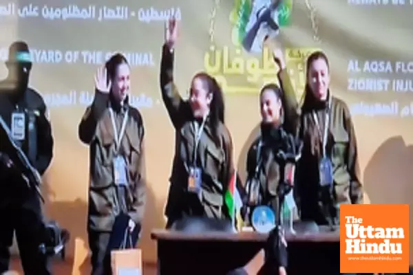 Four Israeli female soldiers return home in 2nd swap deal with Hamas