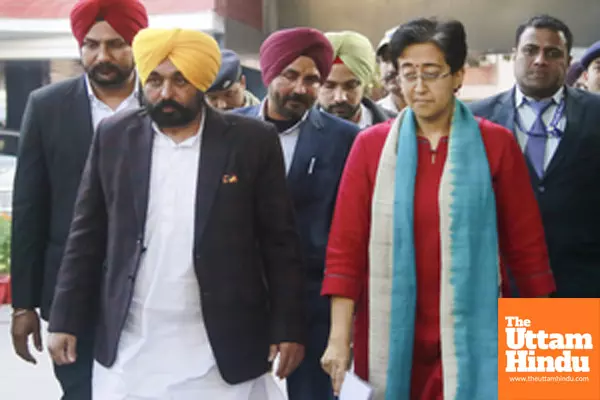 New Delhi: Punjab CM Bhagwant Mann and Delhi CM Atishi leave after a meeting with the Election Commissioner