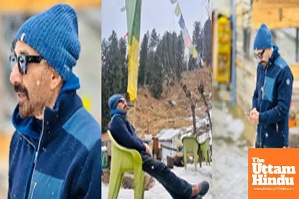 Sunny Deol turns snowman in these holiday pics from Manali